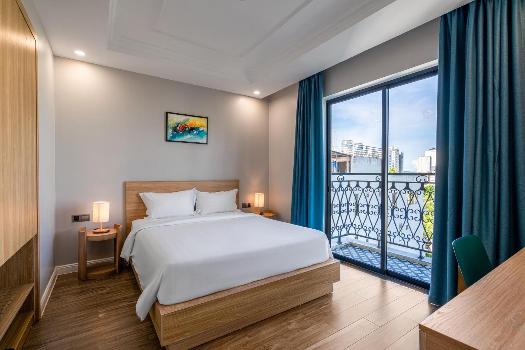 Le Cap & Khách sạn hẻo lánh Đà Nẵng