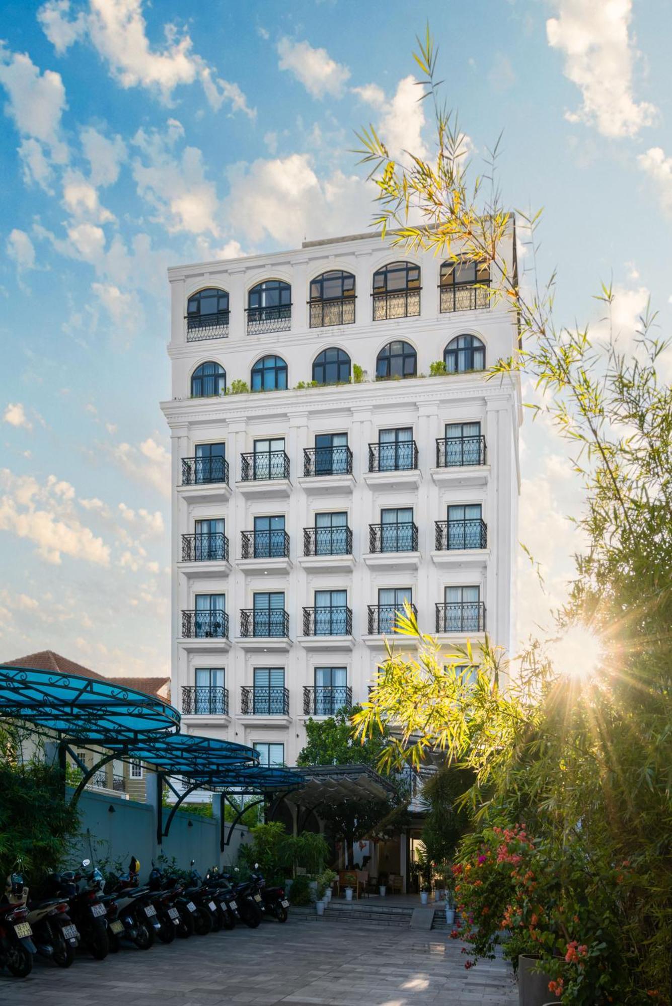 Le Cap & * Đà Nẵng