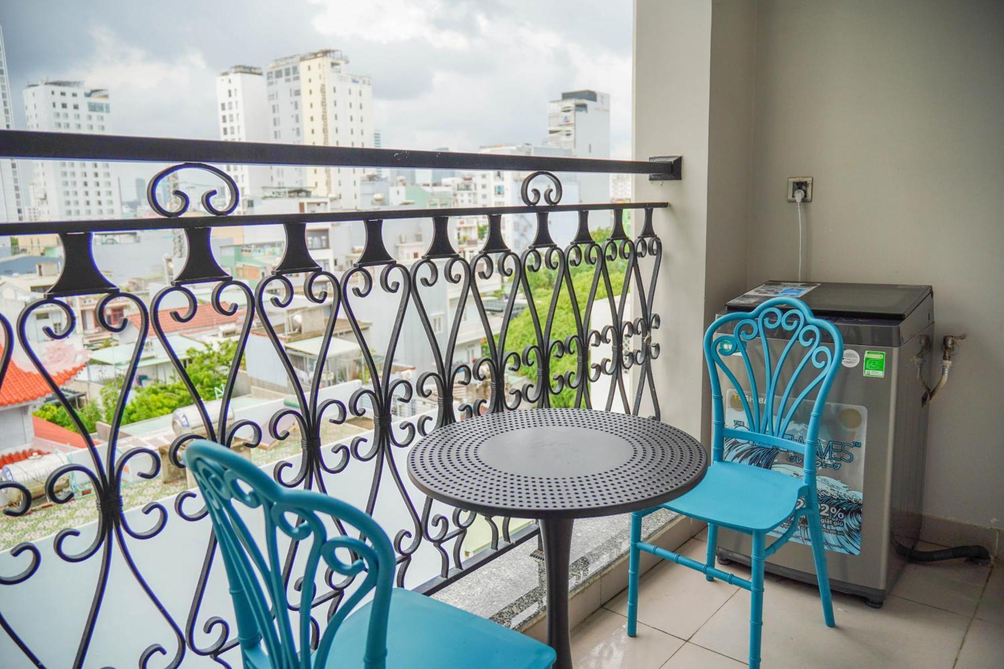 Khách sạn hẻo lánh Le Cap & Đà Nẵng